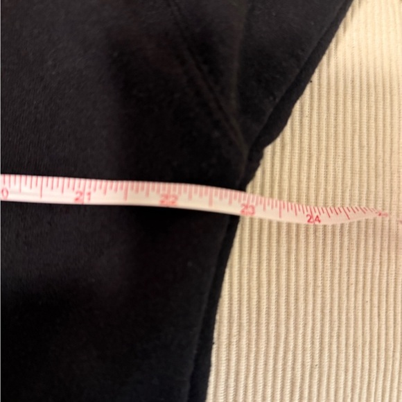 Goodie Two Sleeves Champagne Bottle Sweatshirt Black Pullover Crewneck Medium - Picture 4 of 6